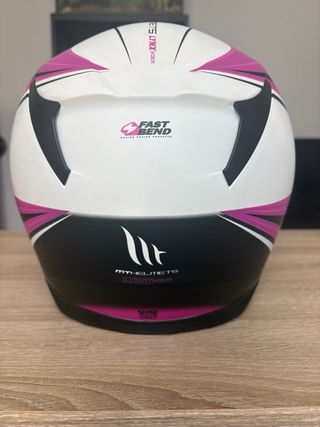 Casco MT Helmets Integral Rosa y Blanco