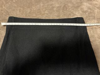 Falda larga ajustada con abertura