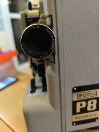 Proyector Eumig P8 Automatic Beige/Gris