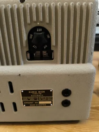 Proyector Eumig P8 Automatic Beige/Gris