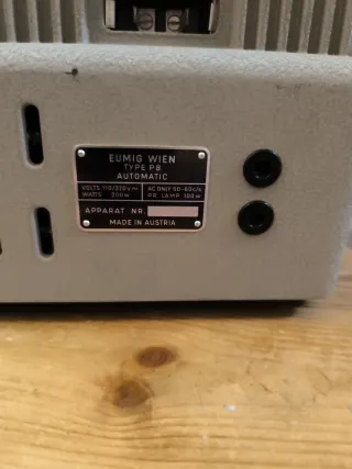 Proyector Eumig P8 Automatic Beige/Gris