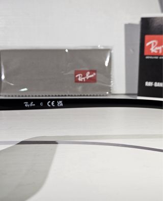 Occhiali Ray-Ban Zuri Neri