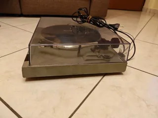 Giradischi Technics SL-303