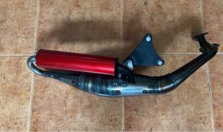 Escape Minarelli Horizontal 50-70cc Rojo