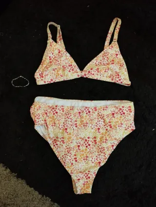 Bikini premamá floral