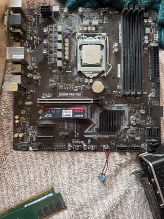 MSI B360M PRO-VDH Placa Base (precio negociable)