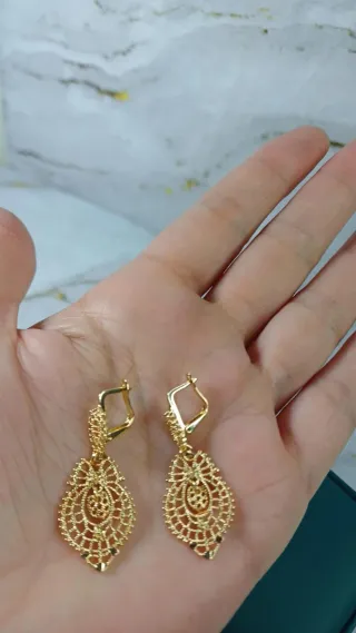 Pendientes Isabelinos Filigrana Chapado Oro 18k