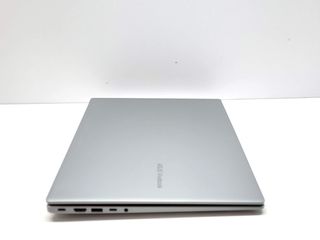 pc portatil asus vivobook