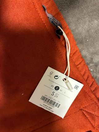 Falda pantalón naranja con cinturón