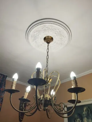 Lámpara antigua 6 brazos dorada