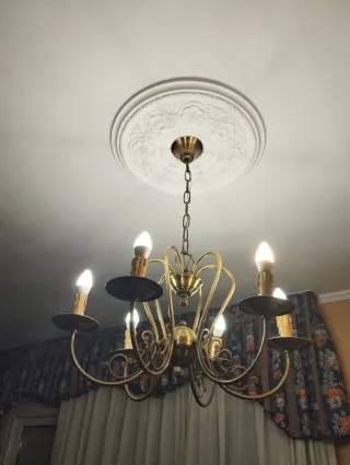 Lámpara antigua 6 brazos dorada