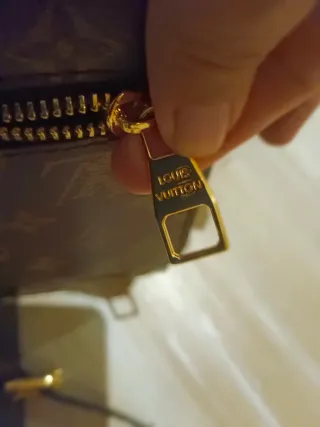 Bolso Louis Vuitton Cuero Marrón Dorado