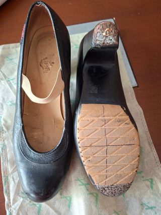 Zapatos de Flamenco en Piel Menkes. Talla 37