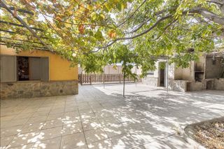 Casa rural en venta en Alhendín