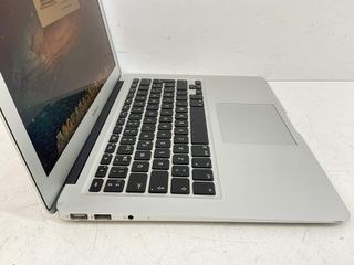 portatil apple apple macbook air core i5 1.7 13 (2011) (a1369)