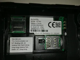 Lotto di 7 telefoni mobili Alcatel