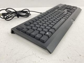 teclado alfanumerico razer rz03-0226