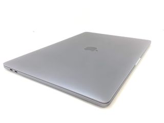 portatil apple apple macbook pro core i7 2.6 15 touchbar (2018) (a1990)