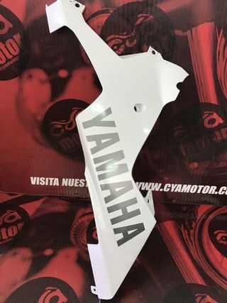 Carenado lateral inferior izquierdo Yamaha YZF R1 1000 5PW-Y2808-00-P3