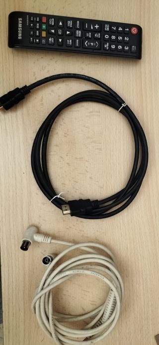 TV Samsung LED 32 UE32F4000AW (Sin Smart TV)