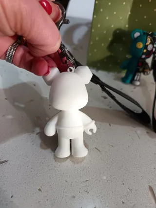 Portachiavi oaccessorio per borse,zaini Orso punk