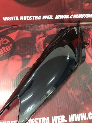 Carenado lateral derecho Yamaha T-MAX 500 5GJ-21721-00-P2