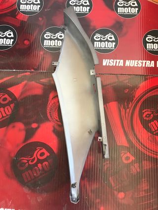 Carenado lateral derecho Yamaha X-MAX YP125/250 1B9-F1731-00-P2