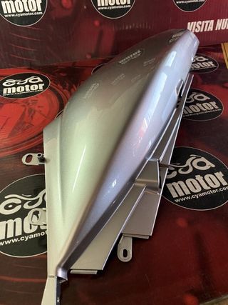 Carenado lateral derecho Yamaha T-MAX XP500 5GJ-21721-00-P7