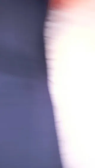 Falda  negra con abertura atrás y forrada