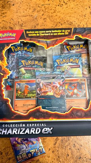 Caja Charizard EX Colección Especial Pokemon tcg