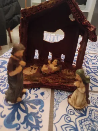 Nacimiento Belén Vintage con 3 figuras