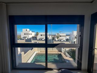 Chalet en venta en San Miguel de Salinas
