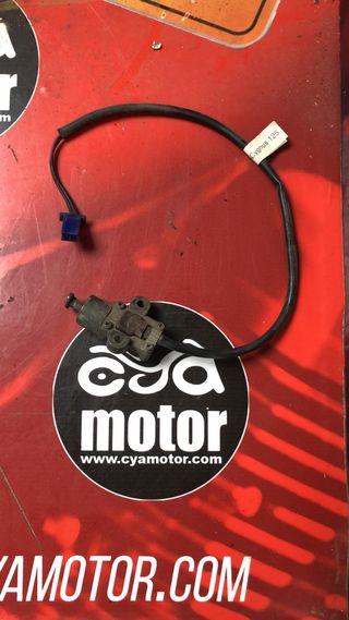 Sensor Caballete Yamaha XTZ750 Super Tenere 1991-1997 3LD825664000