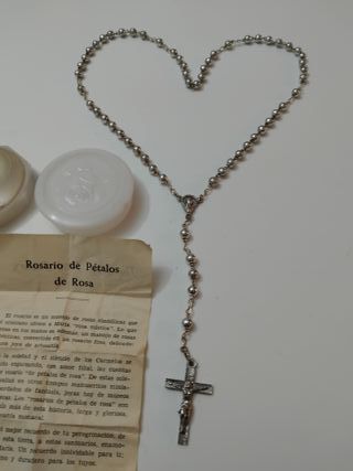 Antiguo Rosario de Pétalos de Rosa