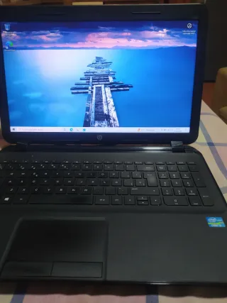 Ordenador portátil HP Negro