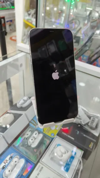 iPhone 12 Pro Max 128GB Argento - Batteria 100%