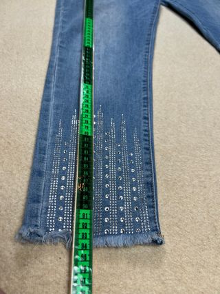 Pantalón vaquero azul claro con pedrería XXL (52)