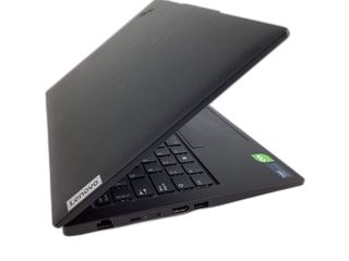 pc portatil lenovo t14s