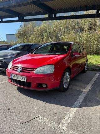 Volkswagen Golf 2005 ETIQUETA B