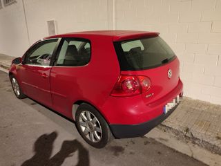 Volkswagen Golf 2005 ETIQUETA B