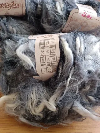 650 gr di misto lana pelosa