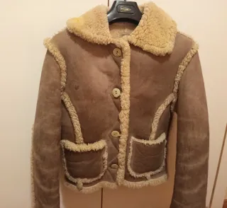 Chaqueta corta piel 100%