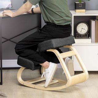 Sedia ergonomica con poggiapiedi in legno di abete, sedia posturale con cuscino in schiuma e poliestere per casa e ufficio, nero