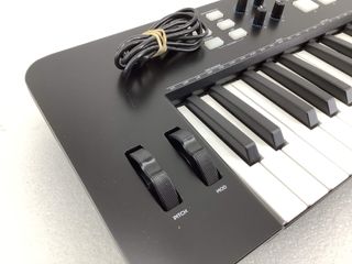 teclado electronico alesis v61 mkii