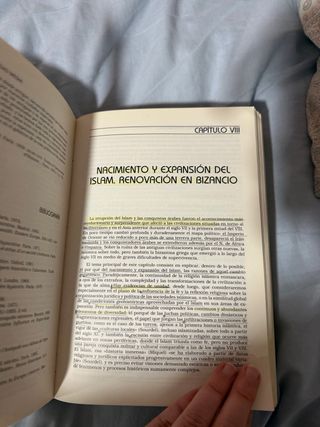 Historia Universal Edad Media. Miguel A.Ladero