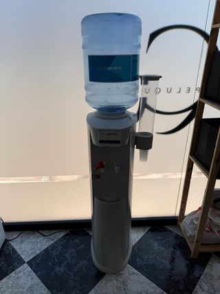 Dispensador de Agua.