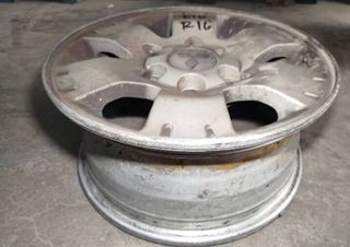 Mitsubishi 43587 mr992090 llanta montero 3.2 did