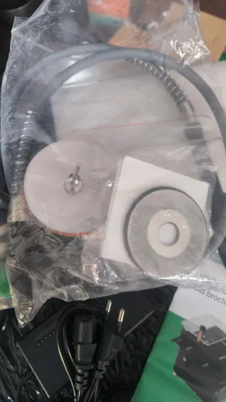 Serra de Mesa Pequena 100W Nova