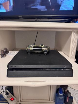 Consola PS4 Slim 1TB Negra