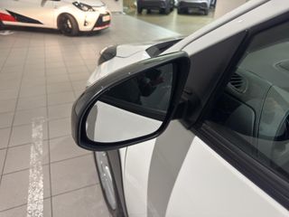 TOYOTA AYGO X 1.0 VVT-I PLAY 72 5P